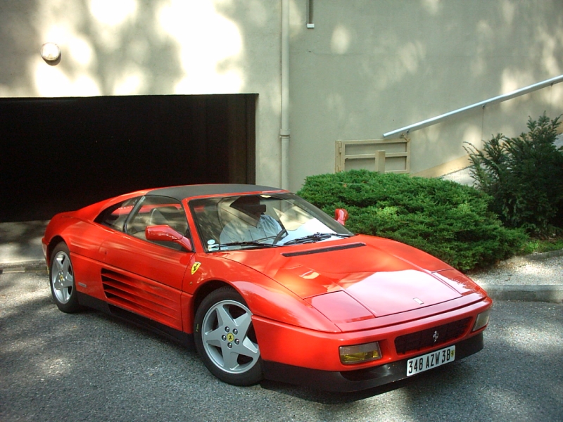 Photo d'une ferrari